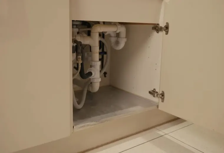 Under-sink reverse osmosis filter system with tubing for Reverse Osmosis Installation service in Mechanicsburg